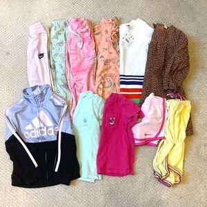 Bundle of toddler girls’ clothes 3T